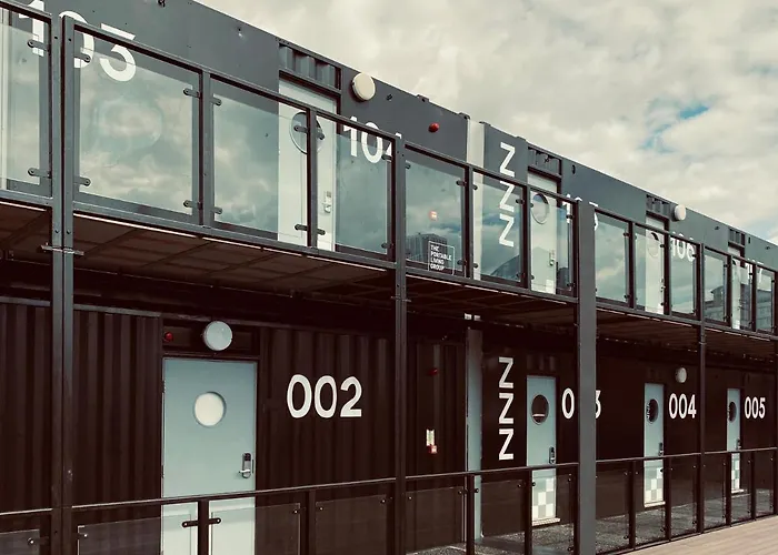 Hotel Snoozebox Olympic Park London